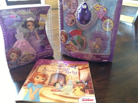 How Sofia the First amuet toys can promote cognitive development